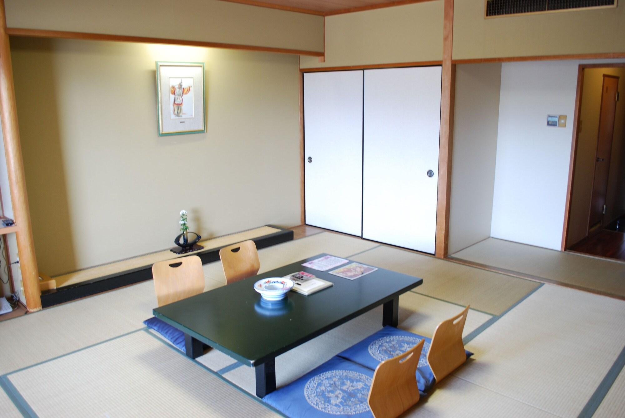 Miyajima Hotel Makoto Hatsukaichi Exterior photo