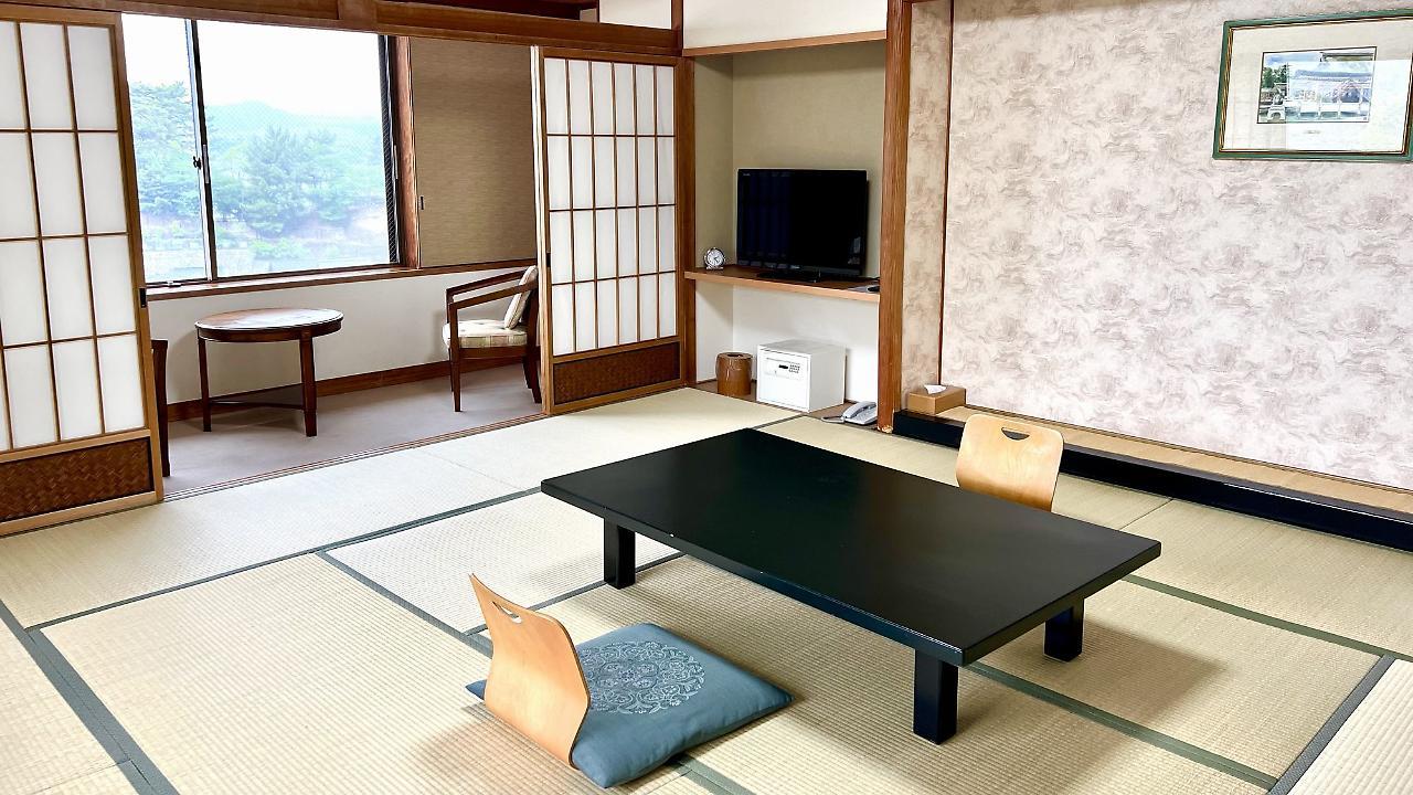 Miyajima Hotel Makoto Hatsukaichi Exterior photo