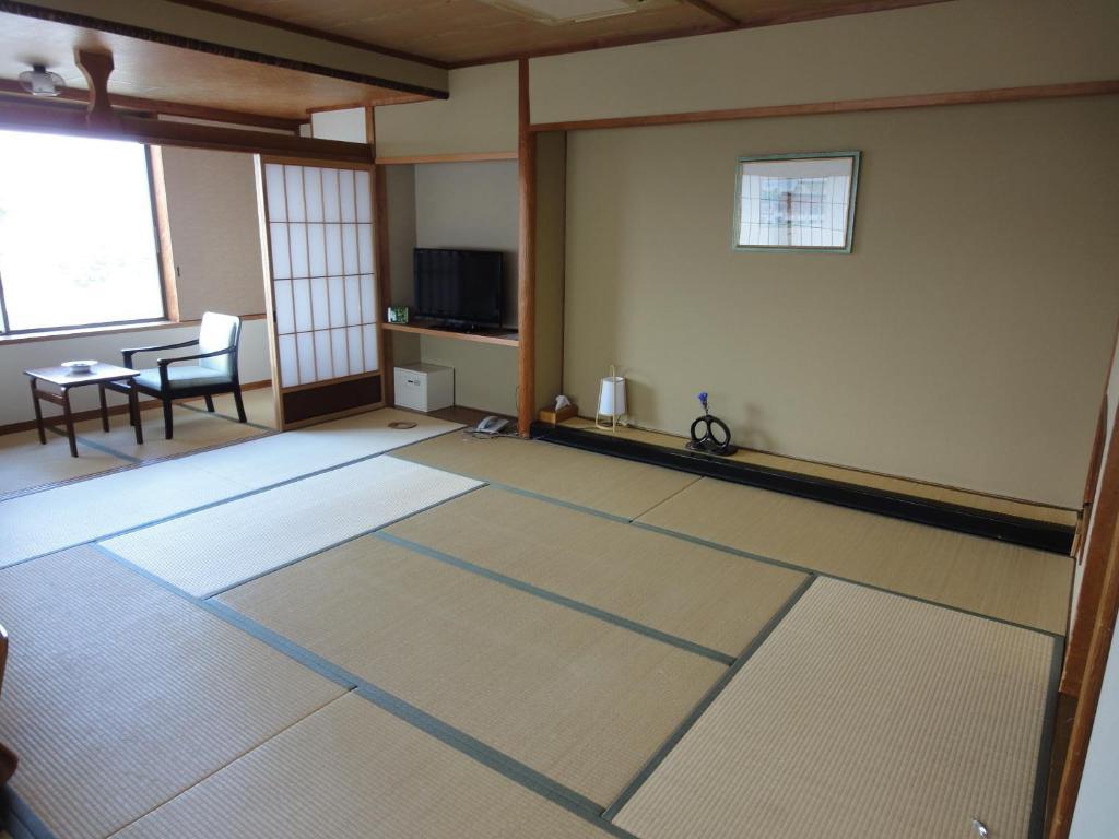 Miyajima Hotel Makoto Hatsukaichi Exterior photo